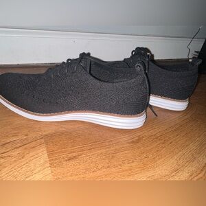 *new without tags* women’s Cole Haan shoes